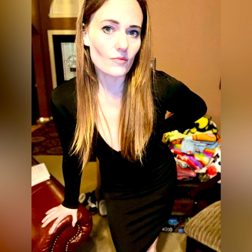 H&M Black Long Sleeve V-Neck Bodycon Dress